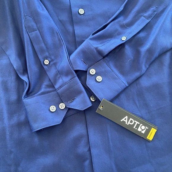 NWT Apt. 9 Long Sleeve Blue Shirt - Size M - Picture 4 of 8